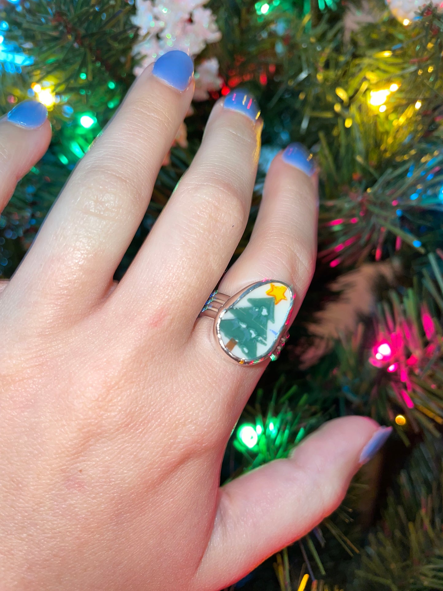 Christmas Tree ring (s7.75)