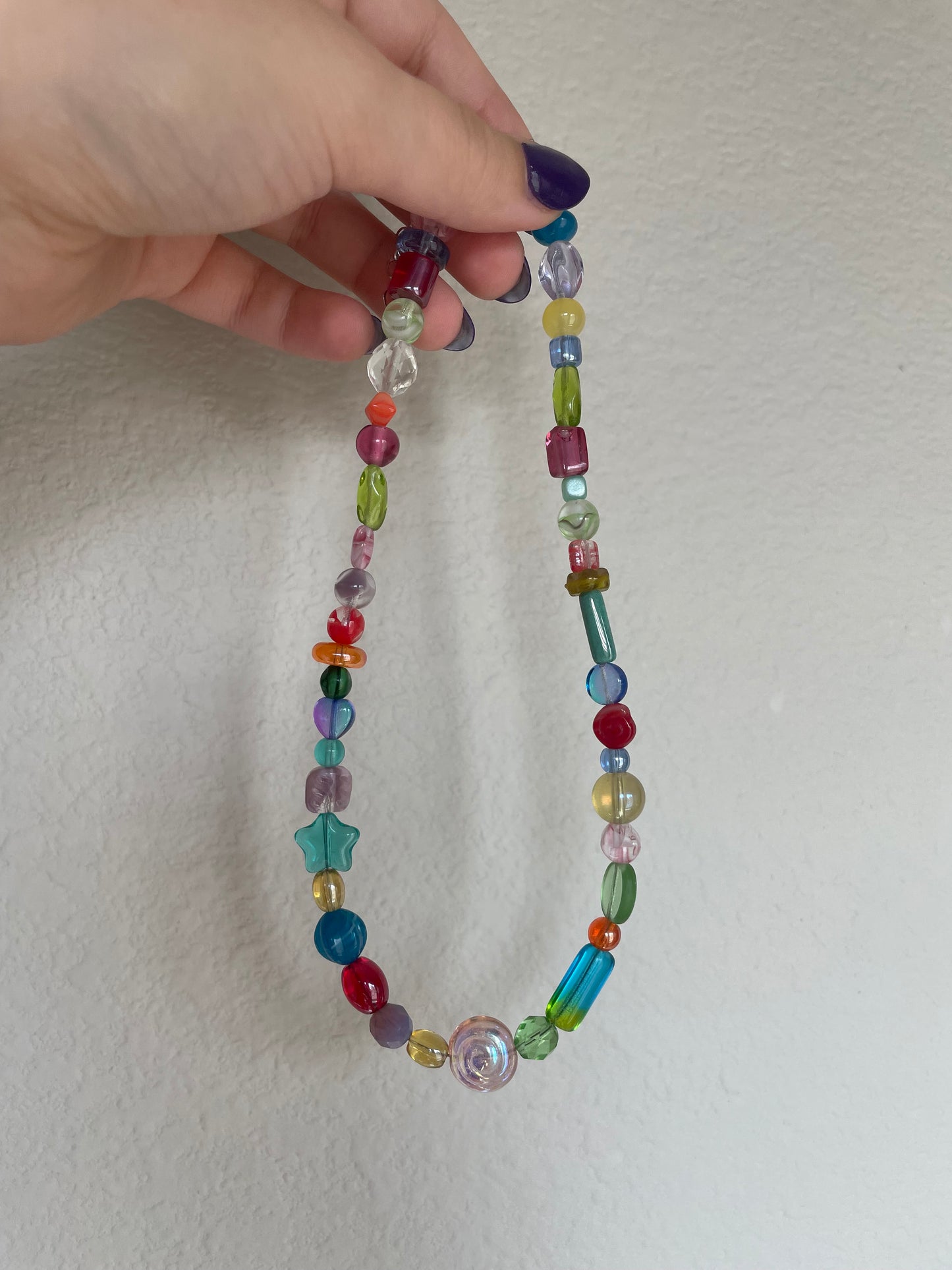 Colorful chunky choker